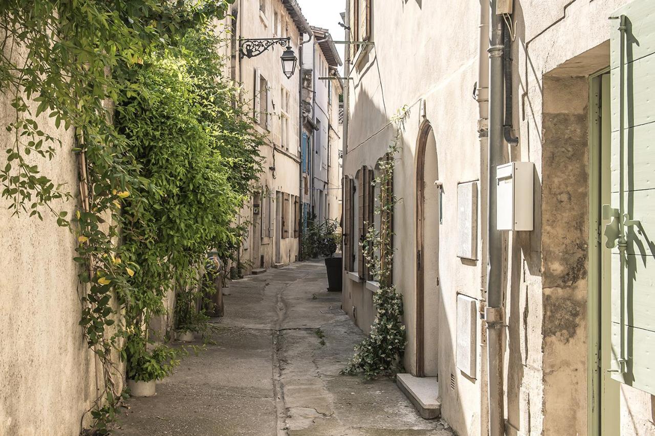 Arles Maison Petite Roquette Et Garage Exteriör bild